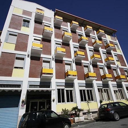 George Hotel Barcellona-Pozzo di Gotto Εξωτερικό φωτογραφία