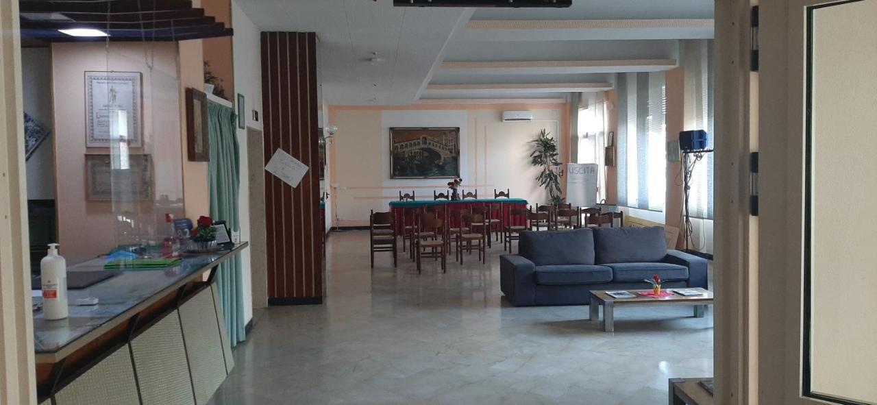 George Hotel Barcellona-Pozzo di Gotto Εξωτερικό φωτογραφία