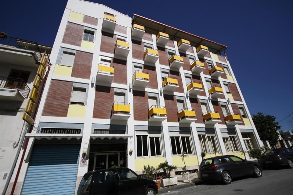 George Hotel Barcellona-Pozzo di Gotto Εξωτερικό φωτογραφία