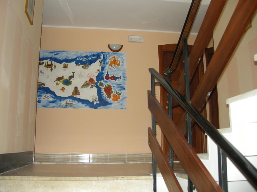 George Hotel Barcellona-Pozzo di Gotto Εξωτερικό φωτογραφία